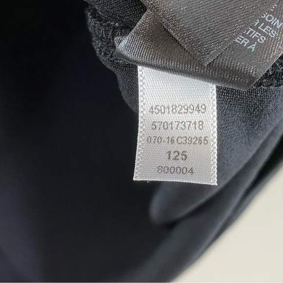 Chico’s Travelers Stretch Black Short Sleeve Top with Gold‎ Accent Sz Large - Picture 6 of 12